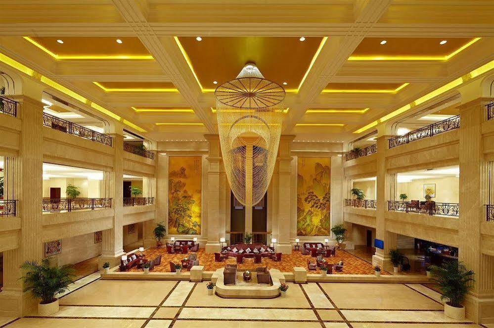 Jurong Yukun New Century Hotel Jiangsu מראה חיצוני תמונה