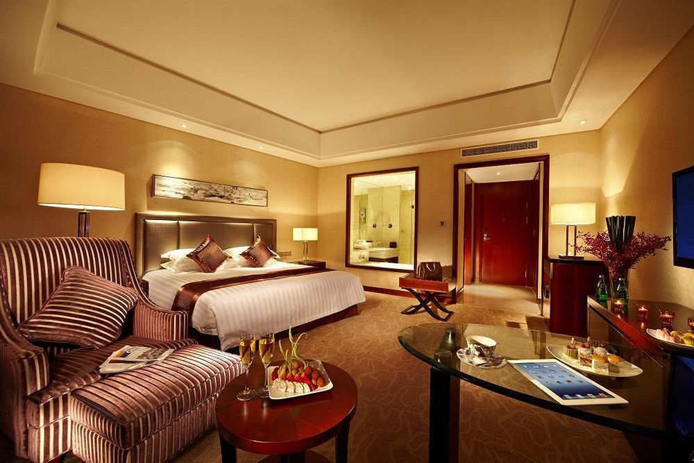 Jurong Yukun New Century Hotel Jiangsu מראה חיצוני תמונה